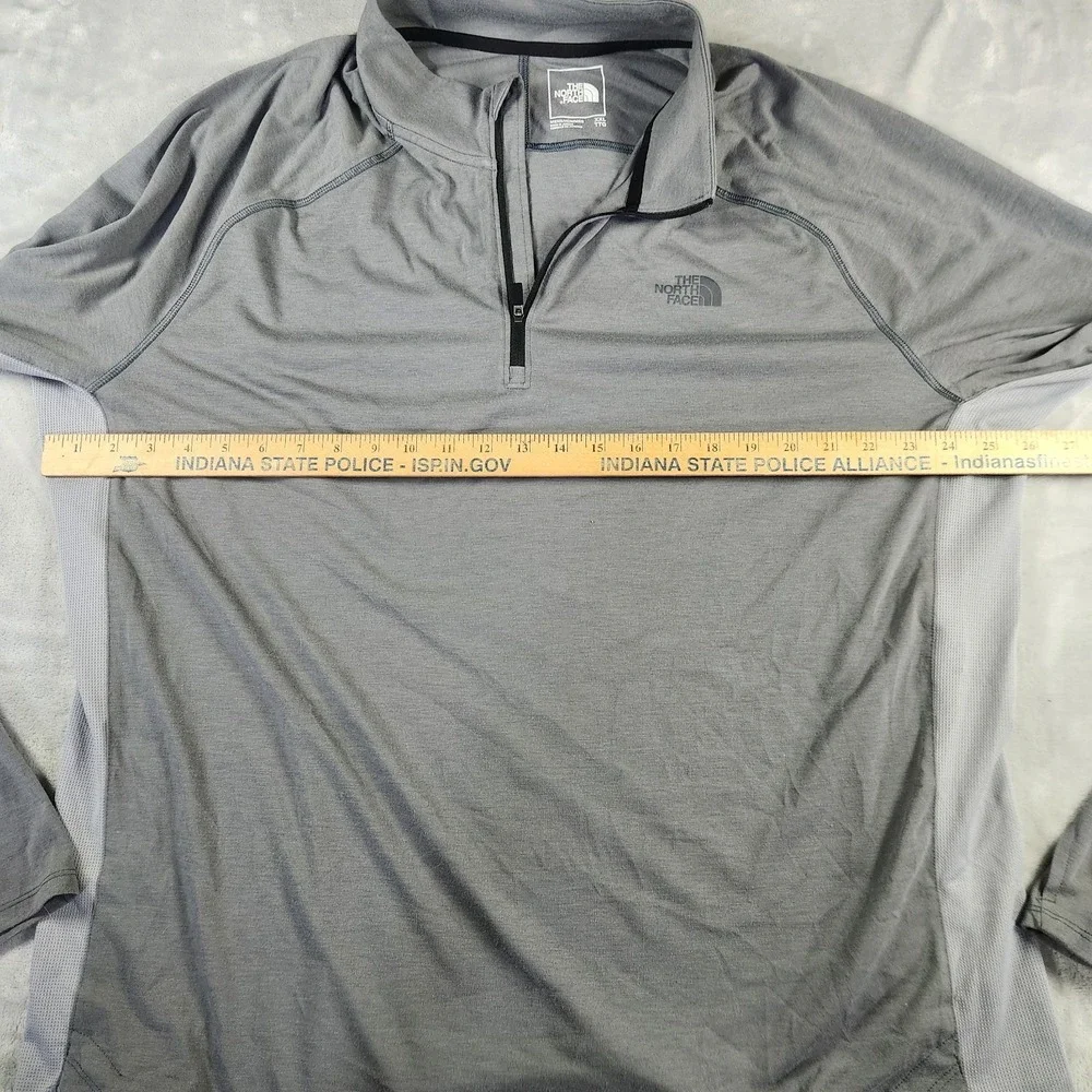 The North Face Mens 2XL Gray 1/4 Zip‎ Pullover Athletic Top Lightweight Gorpcore
